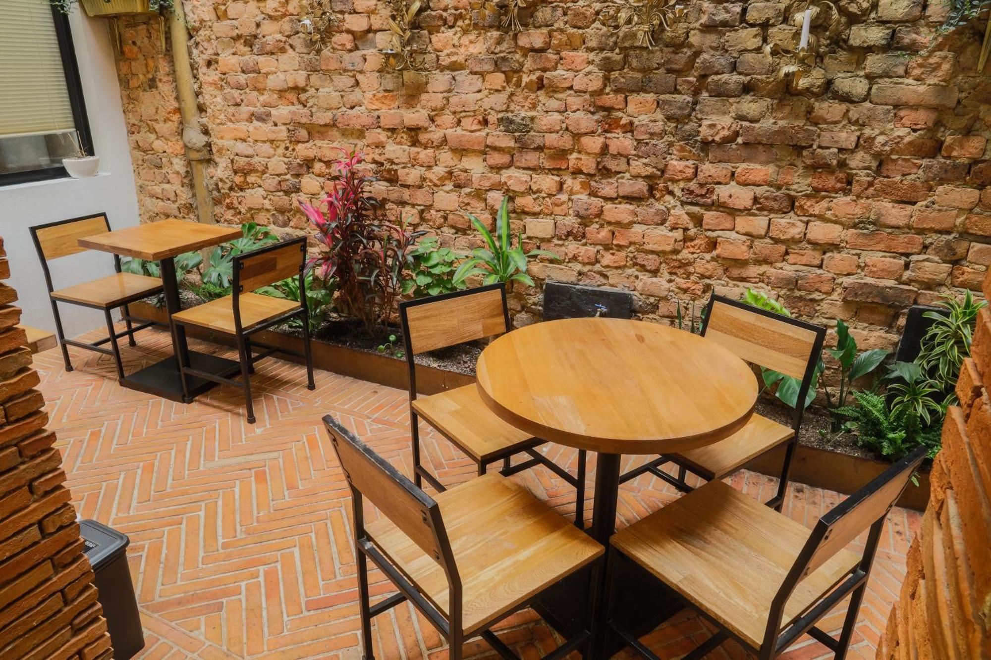 Las Aguas Inn Богота Екстериор снимка